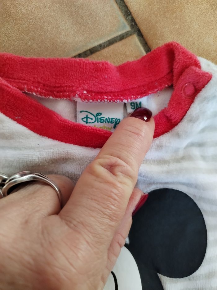 Pyjama Disney, taille 9 mois - photo numéro 2