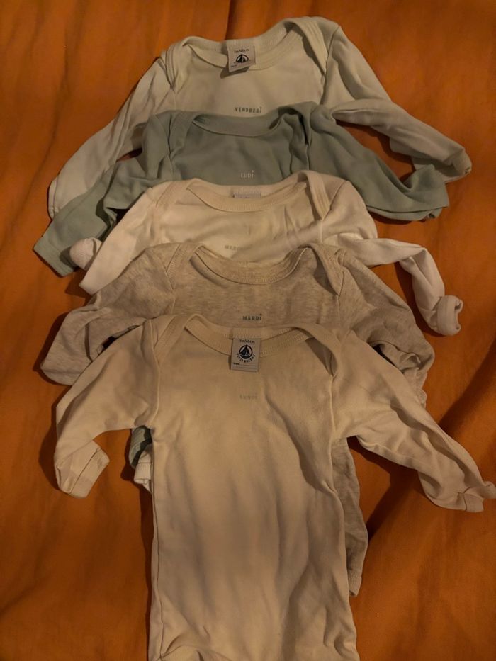Lot vêtements 3 mois - photo numéro 6