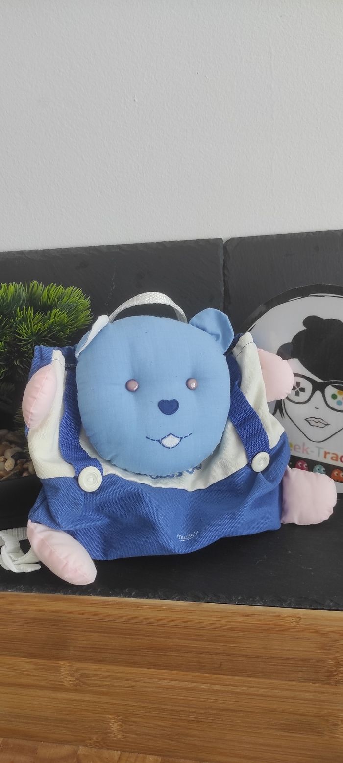 sac à dos enfant ours bleu Musti Mustela blanc rose ancien publicitaire Vintage