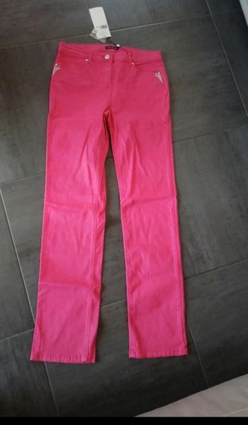 Jean breal taille 38 neuf