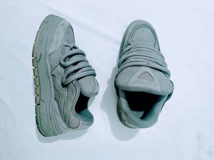 Sneakers Breshka (40)