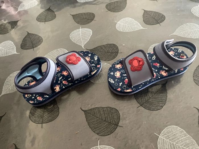 Nu-pieds bleus 27 « crabe » - photo numéro 4