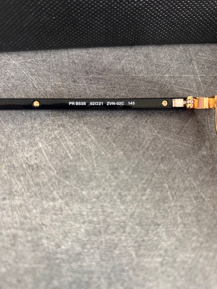 Lunettes de Soleil Prada - photo numéro 3