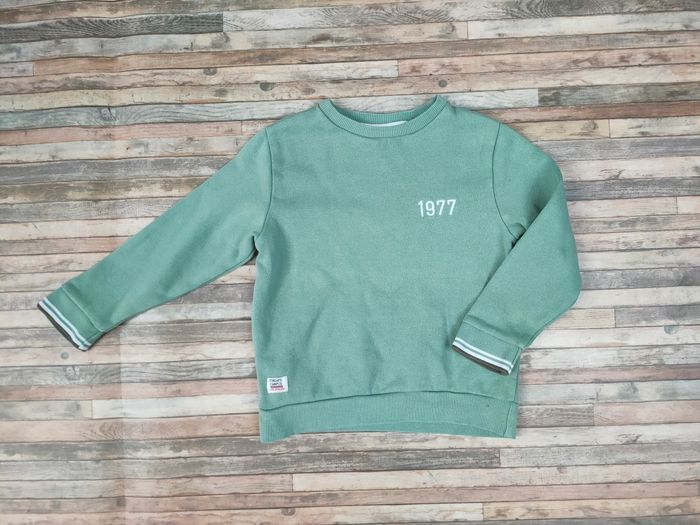 Sweat vert amande Cyrillus taille 4 ans