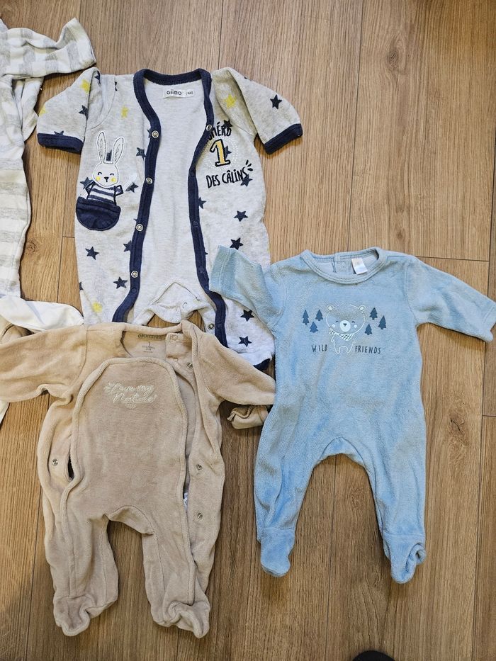 Lot de 11 Pyjamas