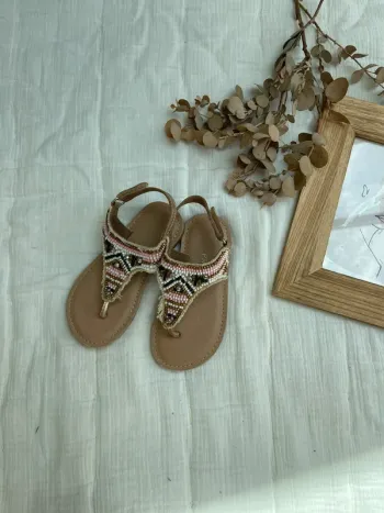 Sandale nu pied perle multicolore - Primark (taille 24)