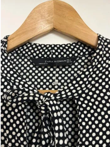 Robe parisienne super chic neuve Zara - taille M