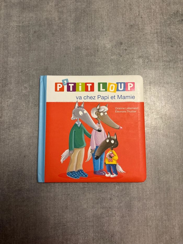 Livre petit loup va chez papy et mamy