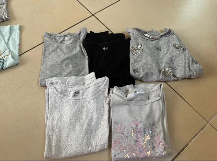 Lot de 5 T shirt 5 ans 110 cm