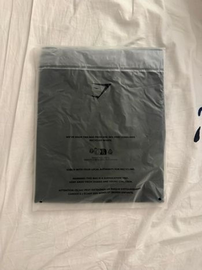 Gymshark Onyx 5.0 Seamless T-Shirt - Black/ Brand Blue - photo numéro 2