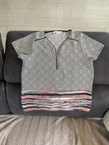 Haut noir manches courtes 10ans Gémo