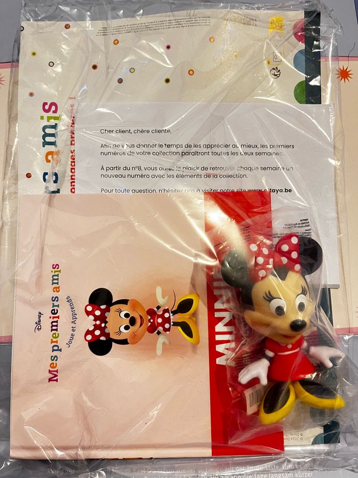 Livre Disney , mes premiers amis, sous blister : Minnie, inclus la figurine