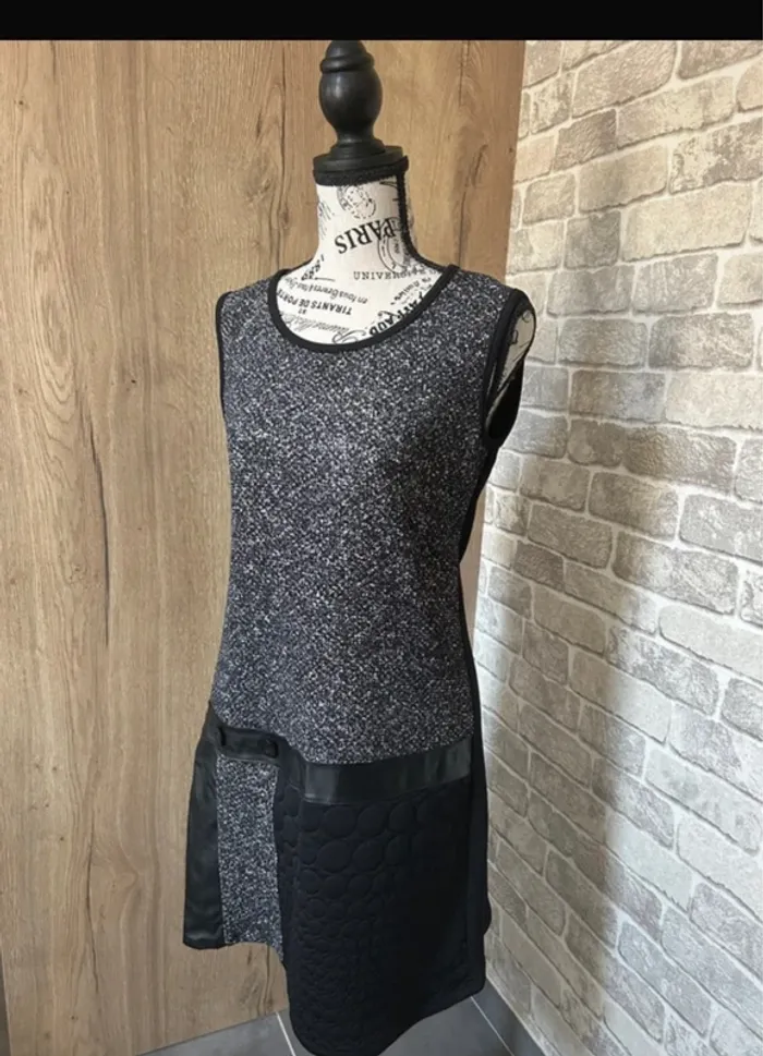 Robe casual chic taille 40 - photo numéro 2