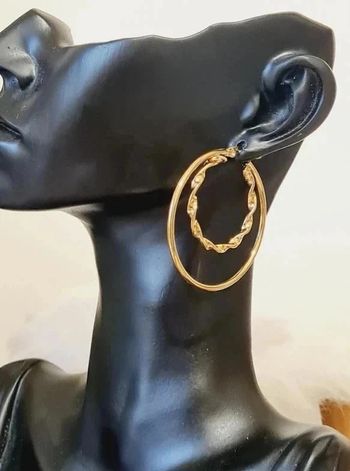 Boucles d'oreilles dorées