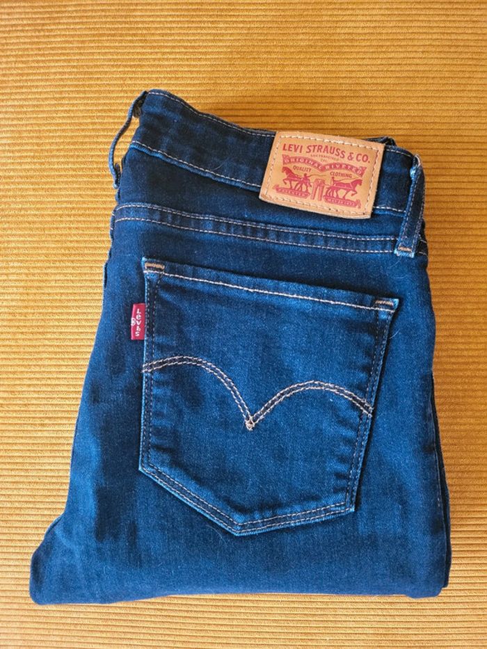 Jean Levi's 711 Skinny Femme Taille 36 👖 - photo numéro 2
