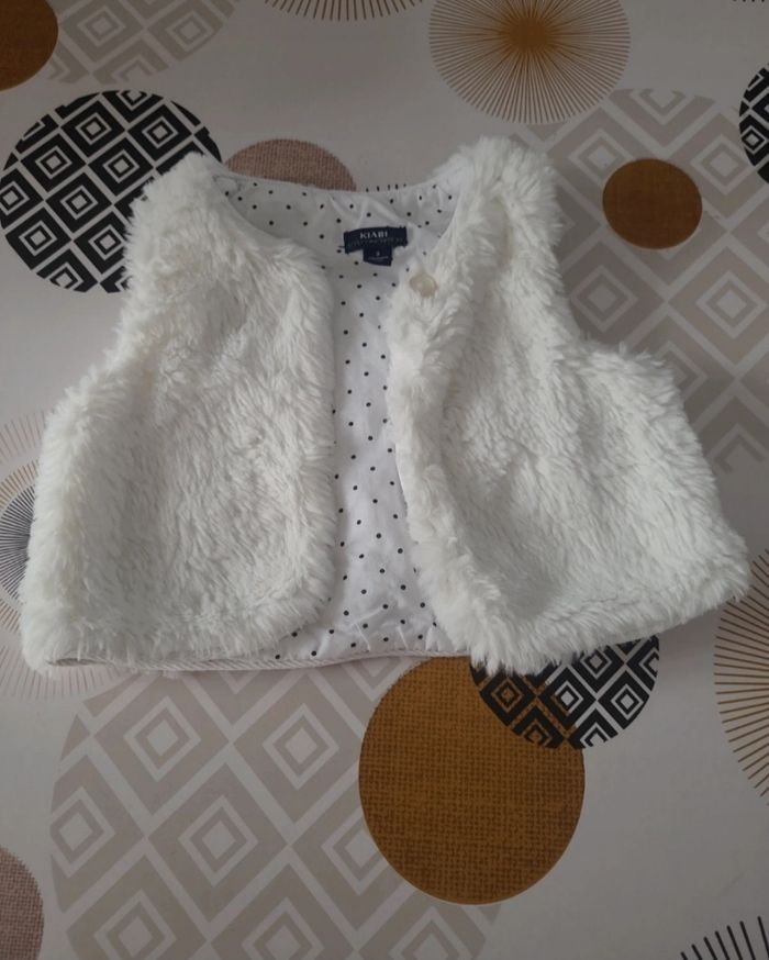 Gilet sans manche moumoute