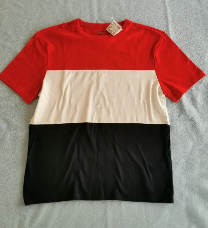 T shirt taille xxs neuf