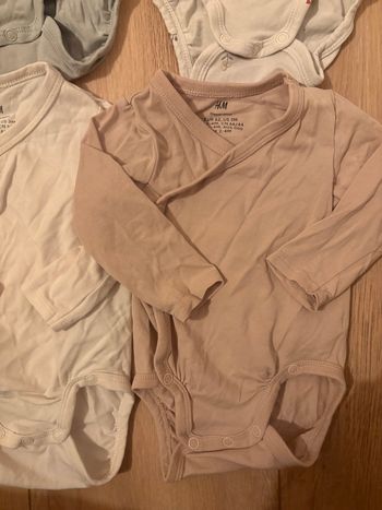 Lot de 4 body manches longues 