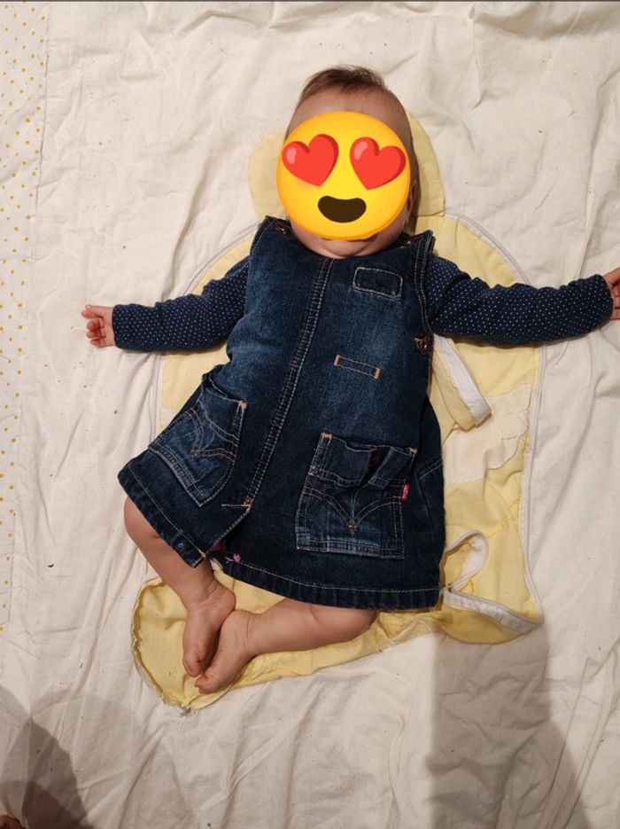 Robe Levi's - 6 mois