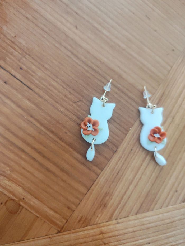 Boucle d'oreille chat - photo numéro 2