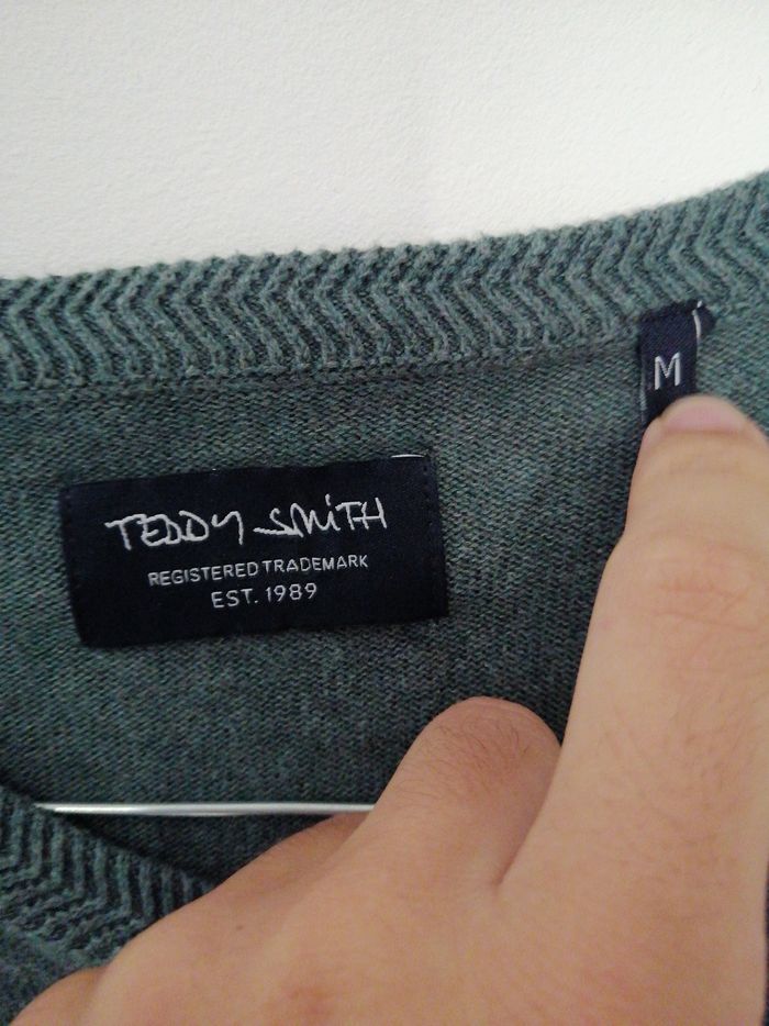 Pull coll V teddy Smith - photo numéro 2