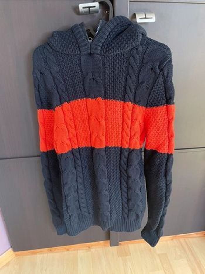 Pull à capuche
