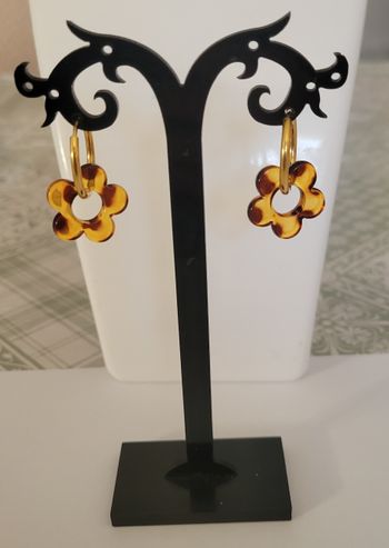 BOUCLES D'OREILLES ANNEAUX PAMPILLES FLEURS AMBREES ! NEUF ! ( modele 5)