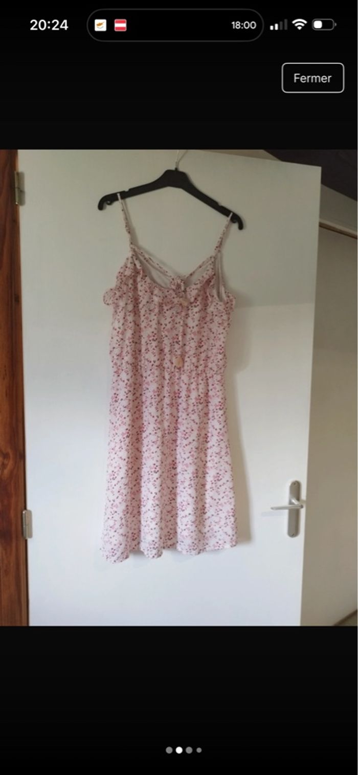 Robe courte - photo numéro 2