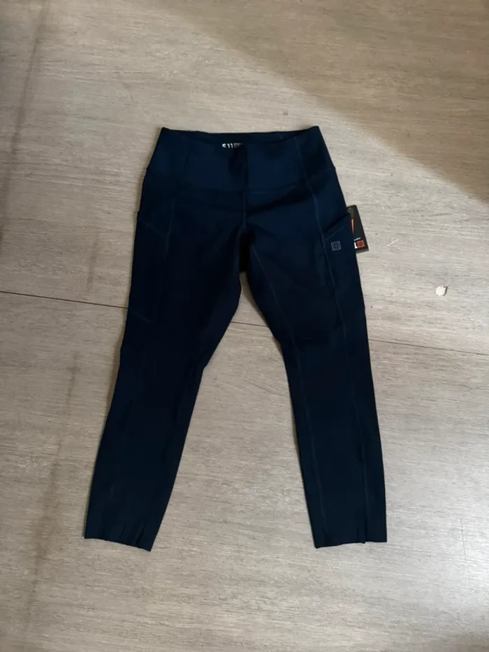 Legging court 5.11 tactical taille S - photo numéro 4