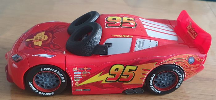 Voiture cars transformable - photo numéro 4