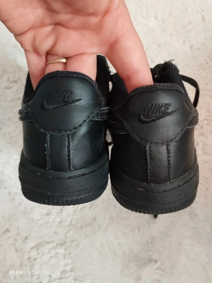 Basket Nike air force One pointure 31 - photo numéro 9