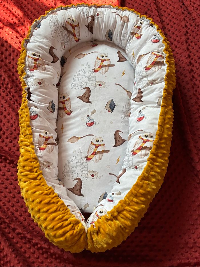 Réducteur de lit / cocon / baby n’est neuf - photo numéro 5