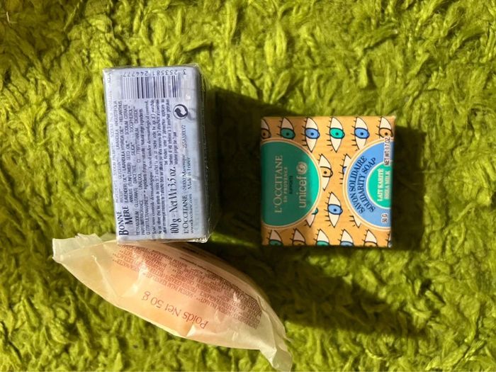 Lot de 3 savons l’occitane neuf - photo numéro 2