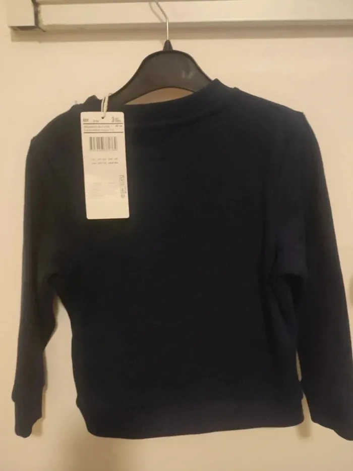 Pull neuf - photo numéro 2