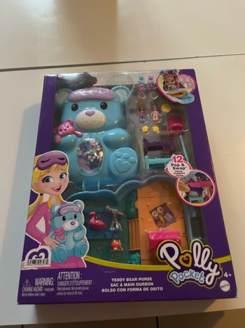 Polly pocket 