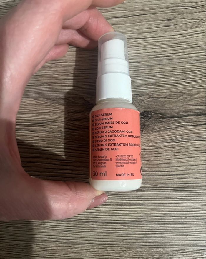Sérum anti âge Goji Argan Acide hyaluronique - photo numéro 4