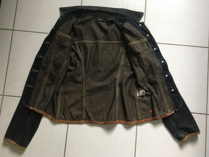 Veste en jean Teddy Smith taille 2 comme neuve - photo numéro 3