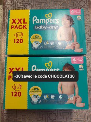 Deux XXL carton de couche Pampers taille 4 normal