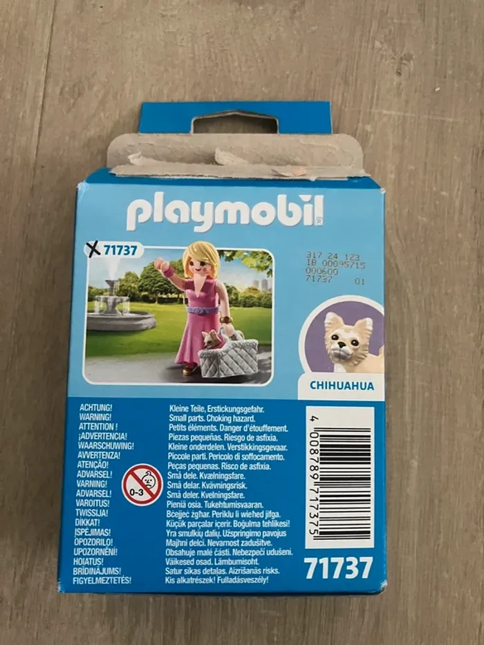 Figurine Playmobil 71737 Dame avec Chihuahua et le panier pour le transport - photo numéro 3