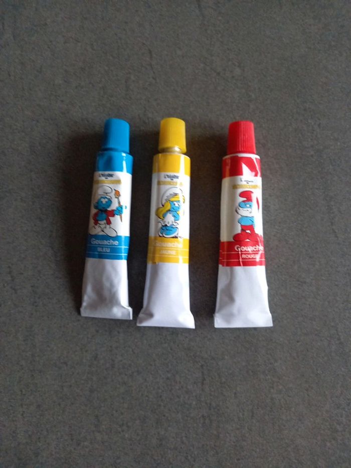 Tubes de Gouache neufs