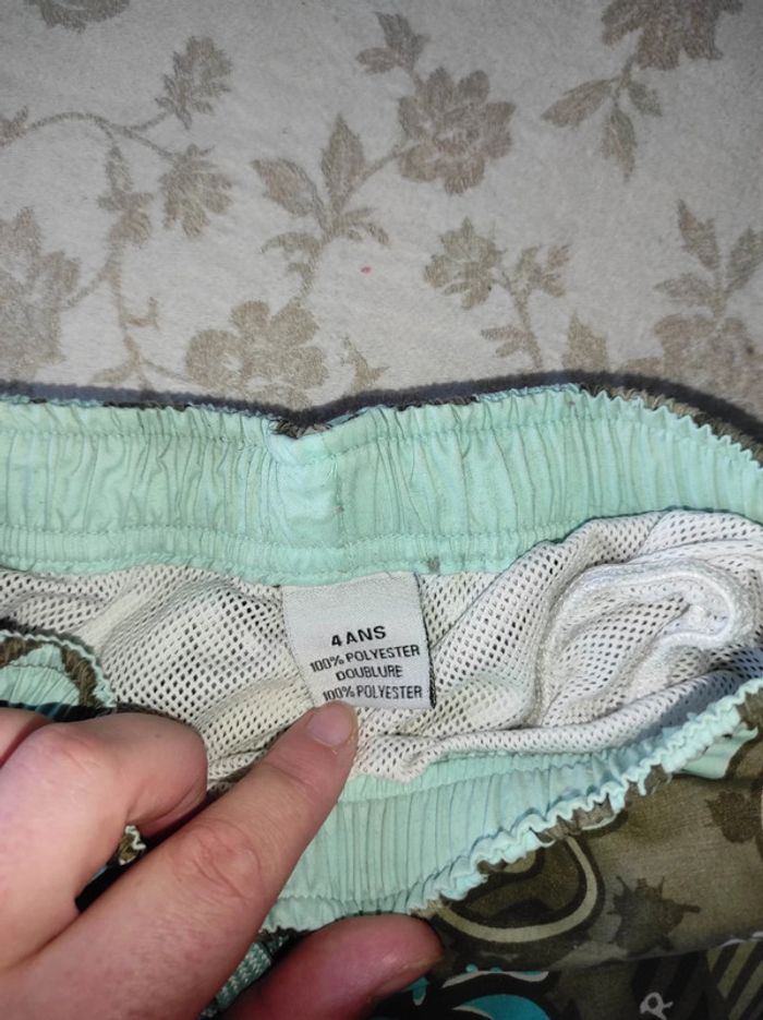 Short de bain plage garçon 4 ans - photo numéro 2