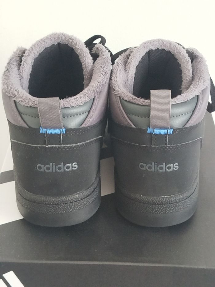Baskets montantes noires et grises Adidas taille 38 2/3 - photo numéro 2