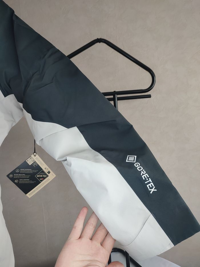 Veste Nike ACG Goretex - photo numéro 3