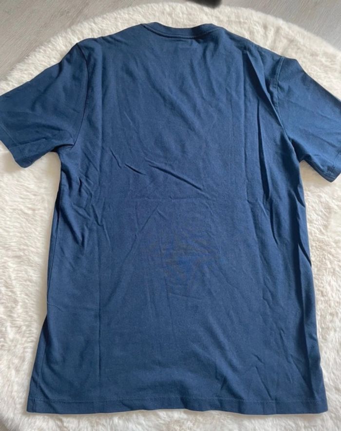T-shirt marine Lévis taille S - photo numéro 3