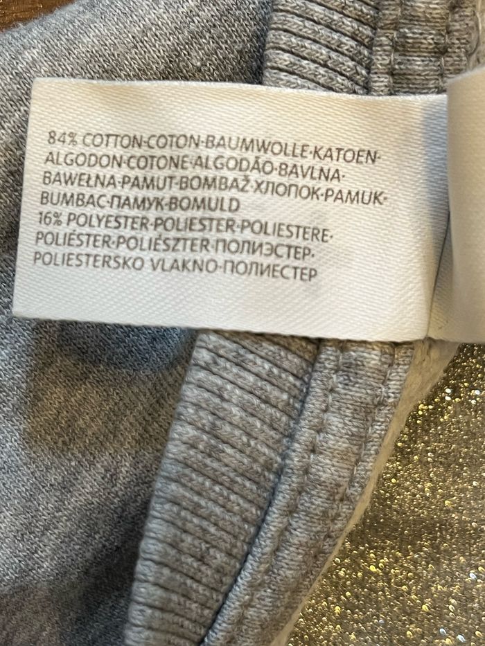 pull gris etoile pailleté c&a 11 12 ans - photo numéro 5