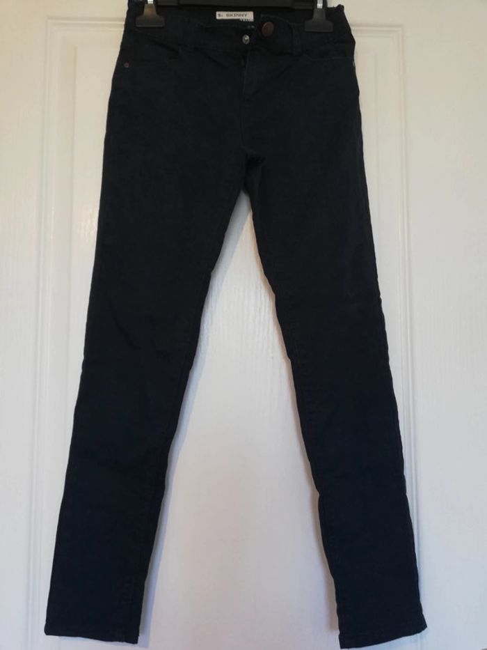 Pantalon bleu marine skinny 9 ans