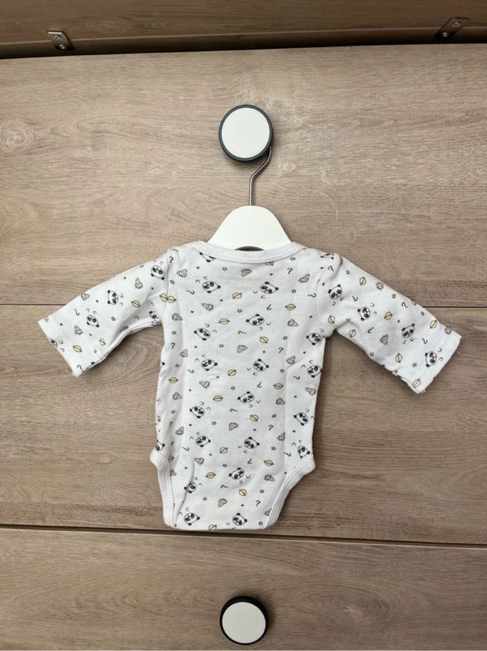 Lot de 5 bodies bébé – Taille 1 mois – En très bon état - photo numéro 7