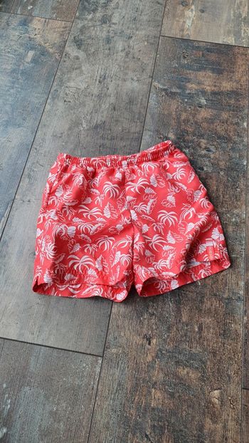 Short décathlon 24 mois en très bon état