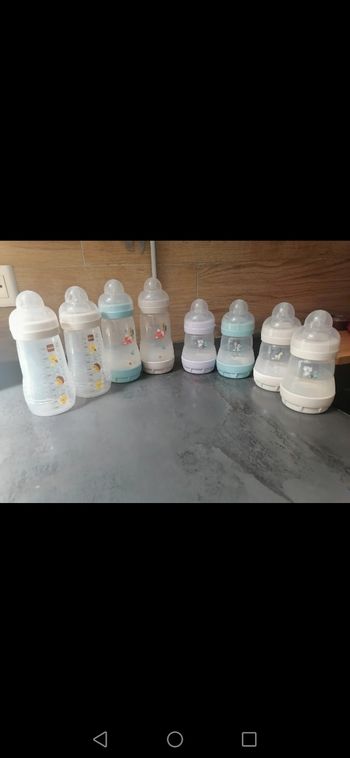 Lot biberons MAM anti-coliques