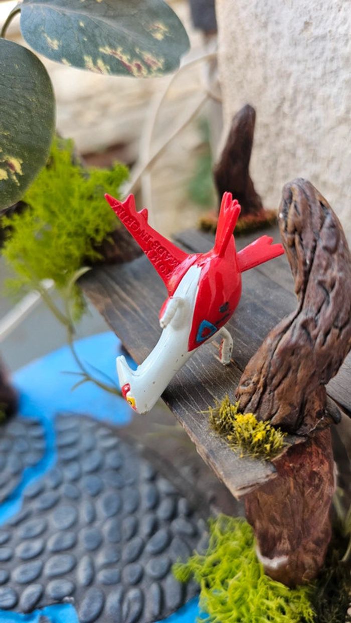 Super figurine Pokemon Nintendo latias - photo numéro 5